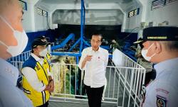 Tinjau SPAM Weymomolin, Jokowi Wanti-wanti Lonjakan Kebutuhan Air Minum<