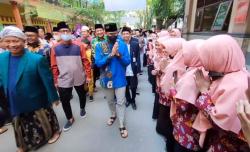 Wujudkan Santri Digitalpreneur, Menparekraf Sandiaga Uno Kunjungi Pesantren Al Amanah Sidoarjo