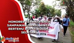Honorer Terbata-bata Sampaikan Orasi, Minta Bertemu Bupati Solok Selatan