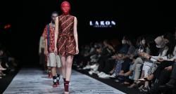 Mengenal Keindahan Batik Flora dan Fauna Khas Pekalongan lewat Koleksi Lorong Waktu