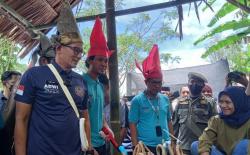 Berkunjung ke Desa Campaga, Sandiaga Uno Sebut Sulsel Masuk Kategori Daerah Paling Banyak Wisata