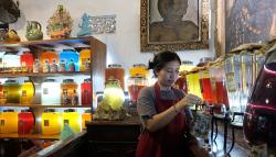 Minuman Alkohol Tradisional Arak Bali Menjadi Suvenir G20