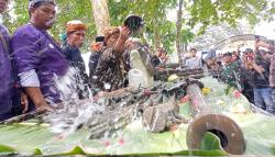 Yuk Kita Intip Tradisi Nyiramkeun Pusaka Kerajaan Talaga Manggung Majalengka<
