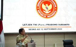 Bekali Pasis Seskoad, Prabowo Tegaskan Pemimpin Harus Punya Kebijaksanaan dan Kecerdasan<