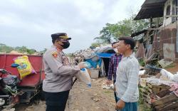 Polres Lubuklinggau Bantu Petugas Sampah hingga Tukang Ojek <