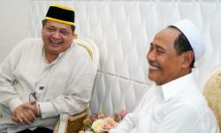Silaturahmi ke Ponpes Nurul Jadid, Airlangga Sebut Potensi Ekonomi Pesantren Sangat Besar