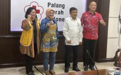 PMI Teken MoU Donor Darah dengan Kemnaker dan PSMTI, Ini 4 Lingkup Kerja Samanya
