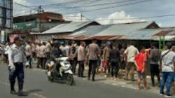 Pengosongan Lahan di Tumpaan Sempat Memanas, Puluhan Personel Polres Minahasa Selatan Amankan Situasi 