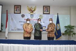 Gubernur Kepri, Bupati Karimun, dan Dirjen Hubud Teken PKS Pengembangan Bandara RHA