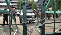 Kantor Ganjar Pranowo Disegel, Ada Apa?<