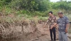 Puluhan Makam di Takalar Hilang dan Terbongkar akibat Abrasi