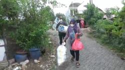Warga Bojonegoro Jadi Semangat Buang Sampah pada Tempatnya, karena Bisa Ditukar Emas