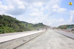 Menteri PUPR Targetkan Tol Cisumdawu Seksi 1-4 Beroperasi Desember 2022<