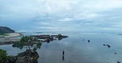 Mengenal Pantai Sayang Heulang di Garut dan Daya Tarik Curugan yang Unik