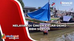 Nelayan di Gresik Gelar Demo BBM Subsidi