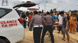 Bonceng 2 Anak, Ibu-Ibu di Dharmasraya Tewas Ditabrak Truk saat Akan Isi BBM