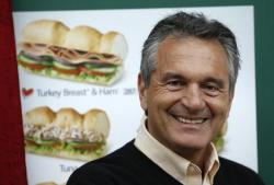 Kisah Sukses Pemilik Subway yang Mulai Bisnis di Usia 17 Tahun