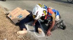 Tragis, PNS Lapas Lamongan Tewas Terlindas Truk Ayam di Mojokerto Saat Berangkat Kerja