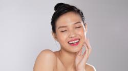 Kenali Perbedaan UVA & UVB Serta Dampaknya Pada Kulit