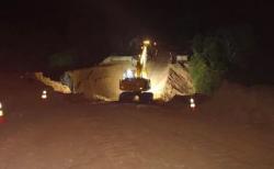 Sempat Terputus akibat Banjir, Jalan Nasional di Sajingan Besar Bisa Dilalui Kendaraan