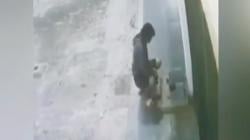 Pemulung di Palembang Curi Keran Air PDAM, Aksinya Terekam CCTV<