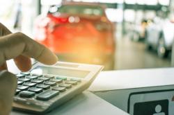 Membeli Mobil Bekas dengan Pembayaran Kredit Bisa Jadi Pertimbangan