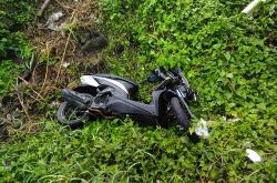 Viral Motor Dibuang di Semak-Semak, Pemiliknya Ketahuan Selingkuh 