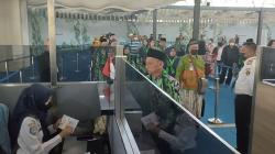 Jemaah Umrah Padati Juanda hingga 1.700 Per Hari, Vaksin Miningitis Masih Kosong