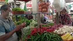 Harga Kebutuhan Pokok di Banyumas Stabil Pascakenaikan BBM<