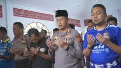 Tragedi Kanjuruhan, Polresta Bandung Gelar Salat Gaib Bersama Bobotoh<