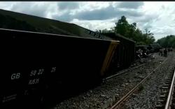 Kereta Anjlok di Penanggiran, Ratusan Ton Batu Bara Tujuan Lampung Tumpah