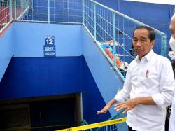 Jokowi Sebut Beberapa Pintu Keluar Stadion Terkunci saat Tragedi Kanjuruhan