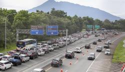 Libur Maulid Nabi Muhammad SAW, Kawasan Puncak Macet Panjang