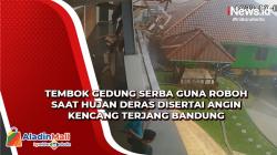 Diterjang Hujan Deras Disertai Angin Kencang, Gedung Serba Guna di Bandung Roboh<