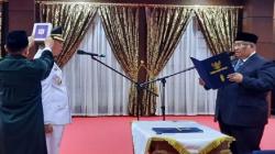 Resmi, Asmawa Tosepu Dilantik Gubernur Sultra Ali Mazi Jadi Pj Wali Kota Kendari<