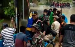 Kondisi Terkini Banjir Cilacap, BPBD Jateng Evakuasi Kelompok Usia Rentan, Ibu dan Anak