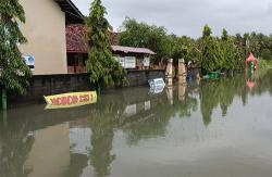 Belasan Sekolah di Kulonprogo Terendam Banjir<