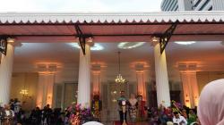 Penuh Haru, Riza Patria Pamit Ngantor Terakhir Sebagai Wagub DKI