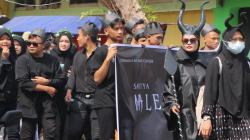 Keseruan Festival Panghid 62, Siswa SMANSA Cianjur Tampil dengan Kostum Negeri Dongeng