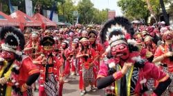 Keren, 7.891 Penari Topeng Kelana di Indramayu Pecahkan Rekor MURI<