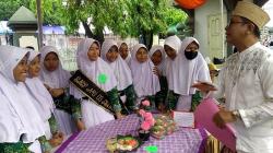 Unik, Ada Getuk Lesti Kejora di Festival Jajanan Tradisi Weh-wehan di Kaliwungu Kendal<
