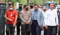 Blusukan ke Pura Mangkunegaran, Jokowi: Ora Ono Hubungane Karo Pernikahane Kaesang