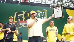 Jalan Sehat HUT ke-58 Partai Golkar Pecahkan Rekor MURI<