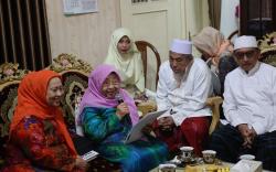 Terima Surat Prabowo, Nyai Machfudhoh: Cita-Cita Beliau Mulia Semoga Diridai Allah<