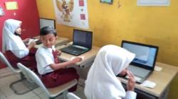 Sedih, Puluhan Siswa SD di KBB Tak Punya Komputer untuk ANBK<