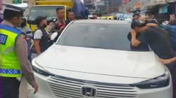 Gempar, Kakek 61 Tahun Meninggal dalam Mobil di Banjaran Bandung