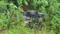 Mobil Dinas Polsek Getasan Terjun ke Jurang di Sumogawe, 3 Orang Terluka<