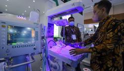 Mengunjungi Pameran Alat Kesehatan di Jakarta