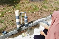 Keren, Mahasiswa KKN UNY Ini Ciptakan Alat Penjernih Air Sederhana untuk Warga Purworejo