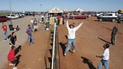 5 Perbatasan Antarnegara yang Unik, Ada yang Dijadikan Net Pertandingan Voli